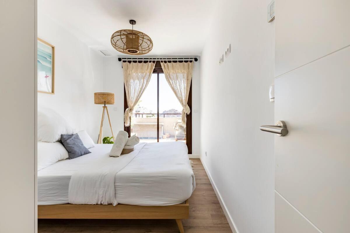 Luxury Designer Apartment - Unbeatable Sea Views Águilas Exterior foto