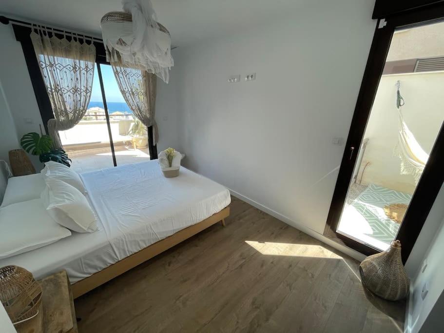 Luxury Designer Apartment - Unbeatable Sea Views Águilas Exterior foto